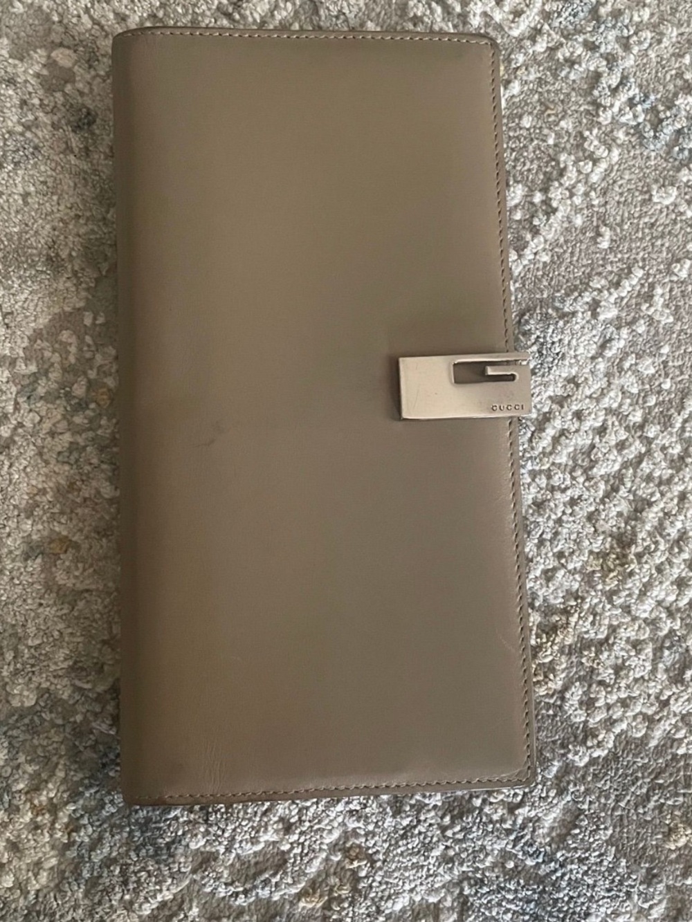 Gucci Taupe Leather Long Wallet with clasp